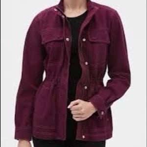 NWT Women’s Gap utility jacket